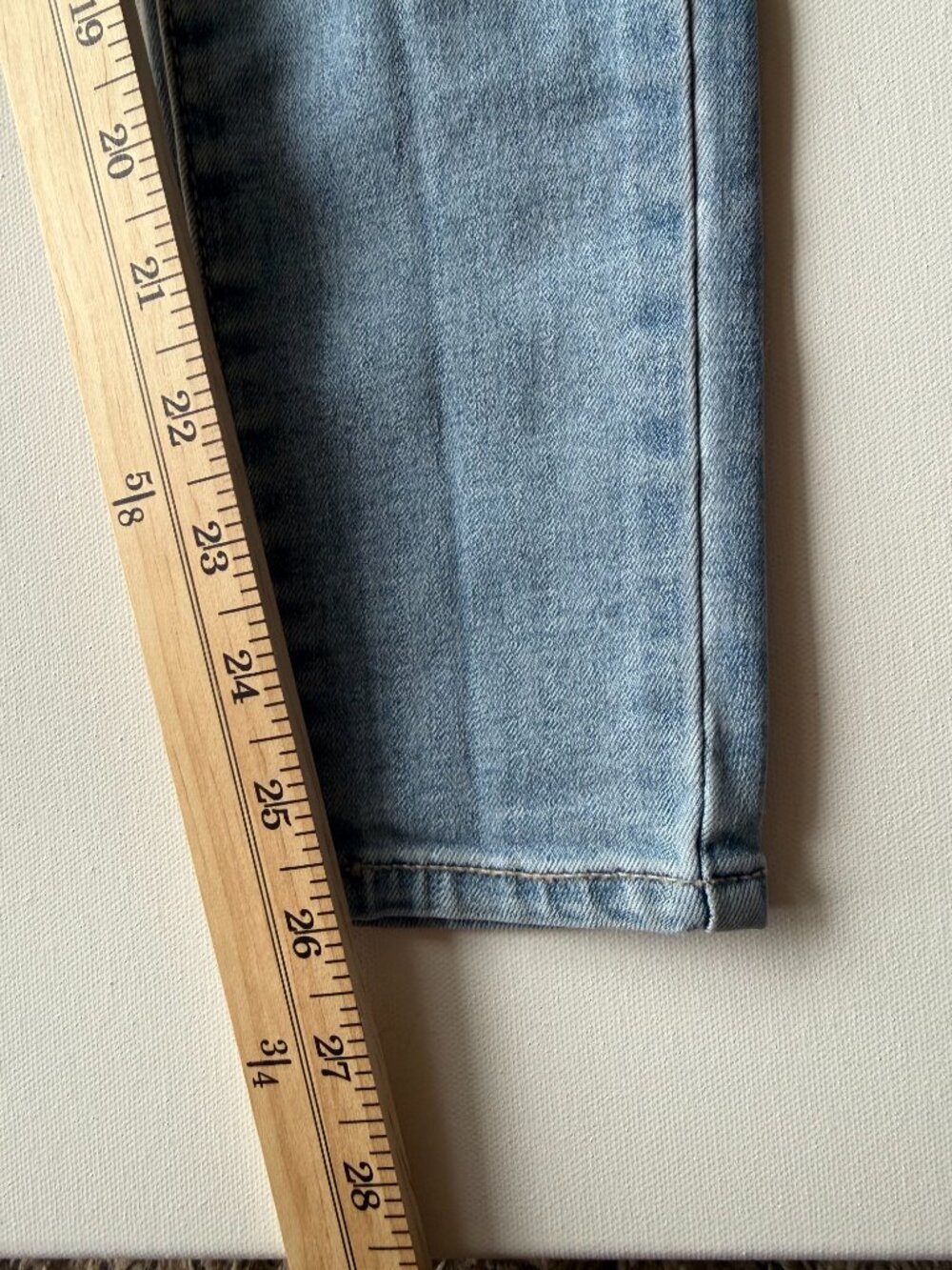 SO Clothing High Rise Light Wash Jeggings - Picture 5 of 6